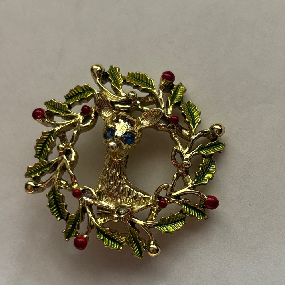 Vintage Gerry’s Gold and Red Reindeer Wreath Brooch